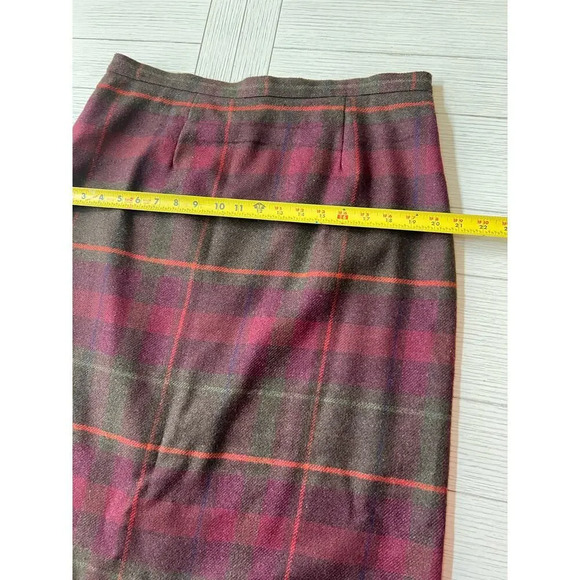 Bridgewater wool blend purple plaid skirt. Perfect‎ fall piece. Lined. Sz 14W - Picture 4 of 9